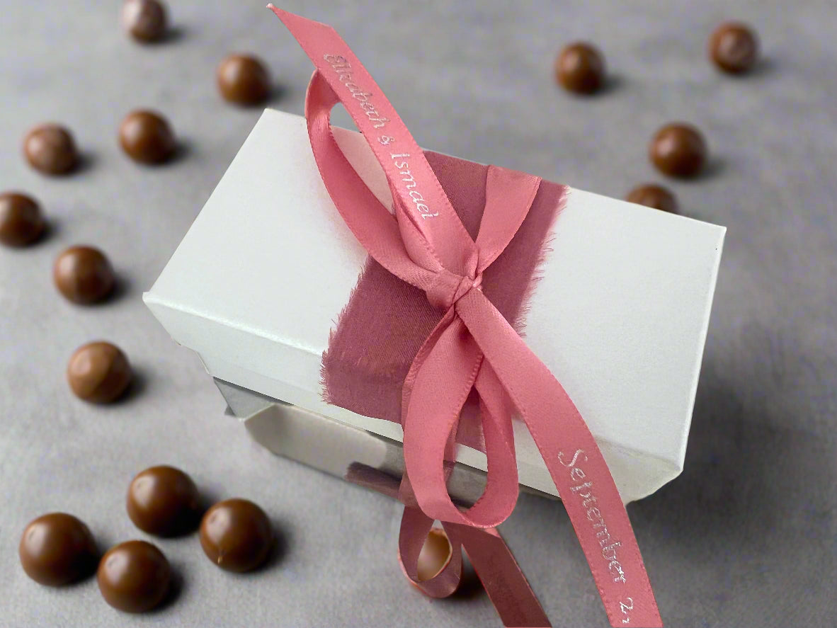 ivory wedding favor box with 2 chocolates