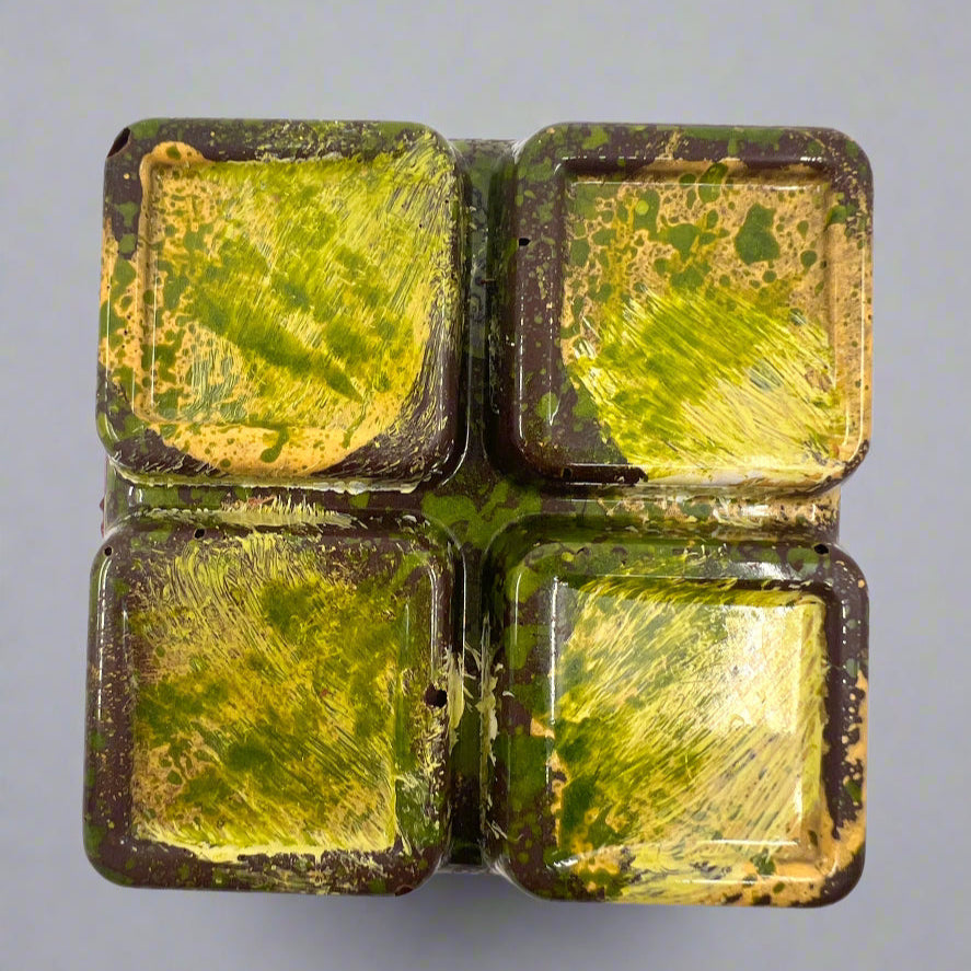 Pistachio Baklava Bar gold and green accents